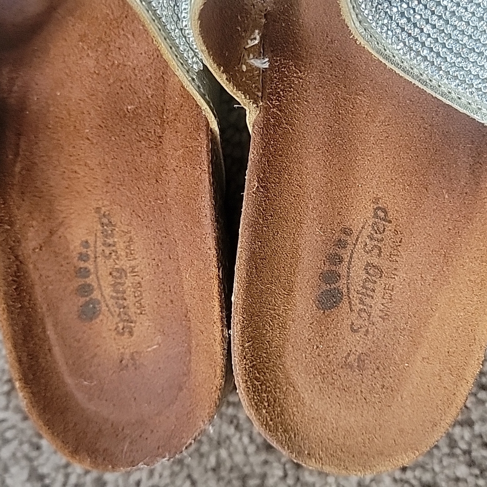 Spring Steps Sparkly Gold And Silver Sandals Size… - image 3